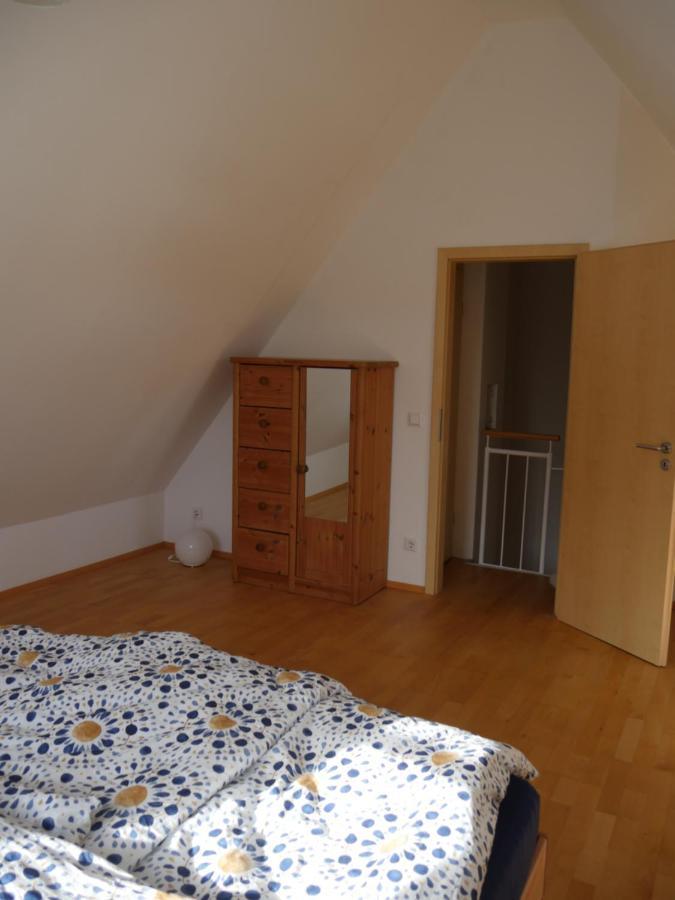 Maisonette-Wohnung In Nuernberg Mit Kamin Bagian luar foto